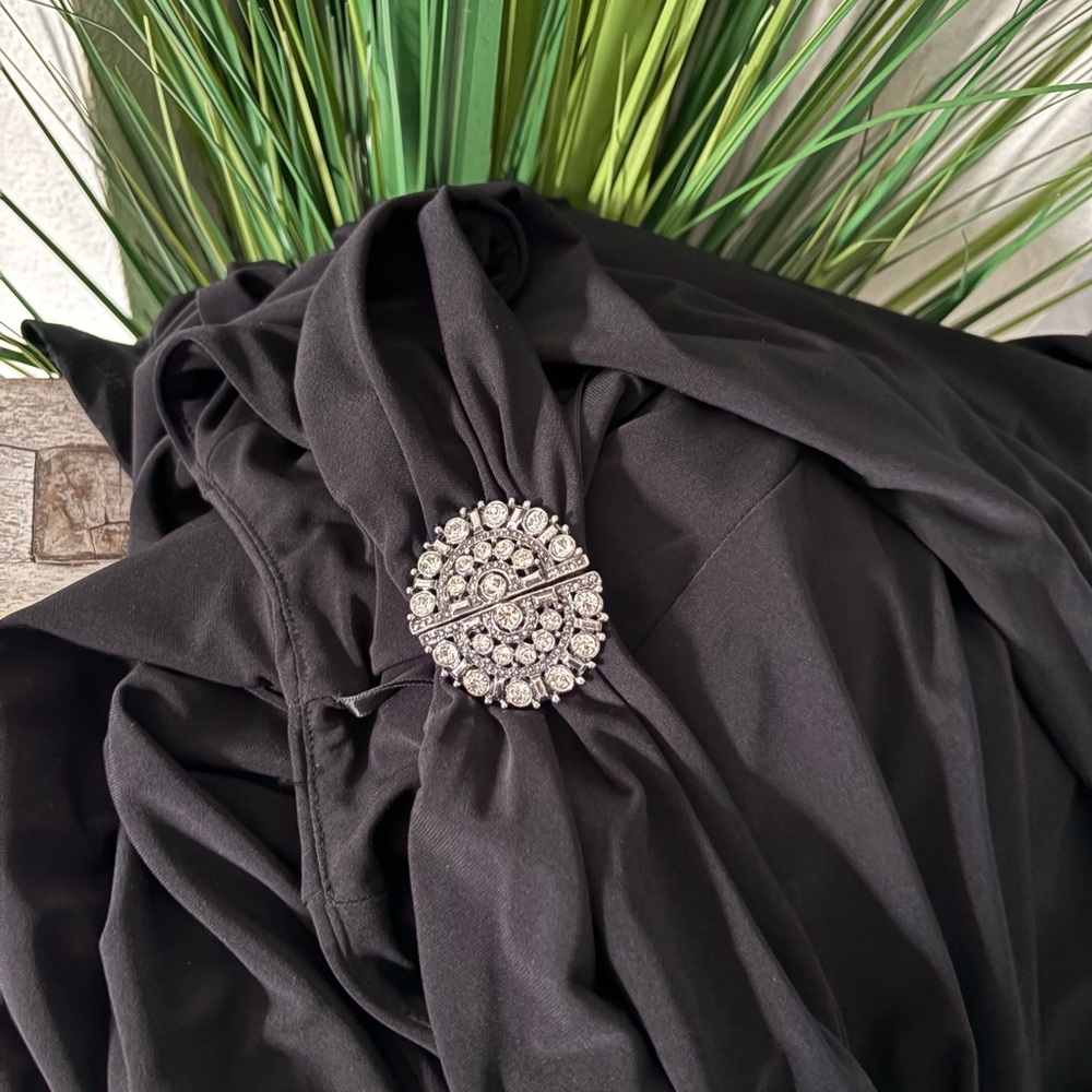 Lauren Ralph Lauren Black One-Shoulder Evening Dress - Picture 6 of 8